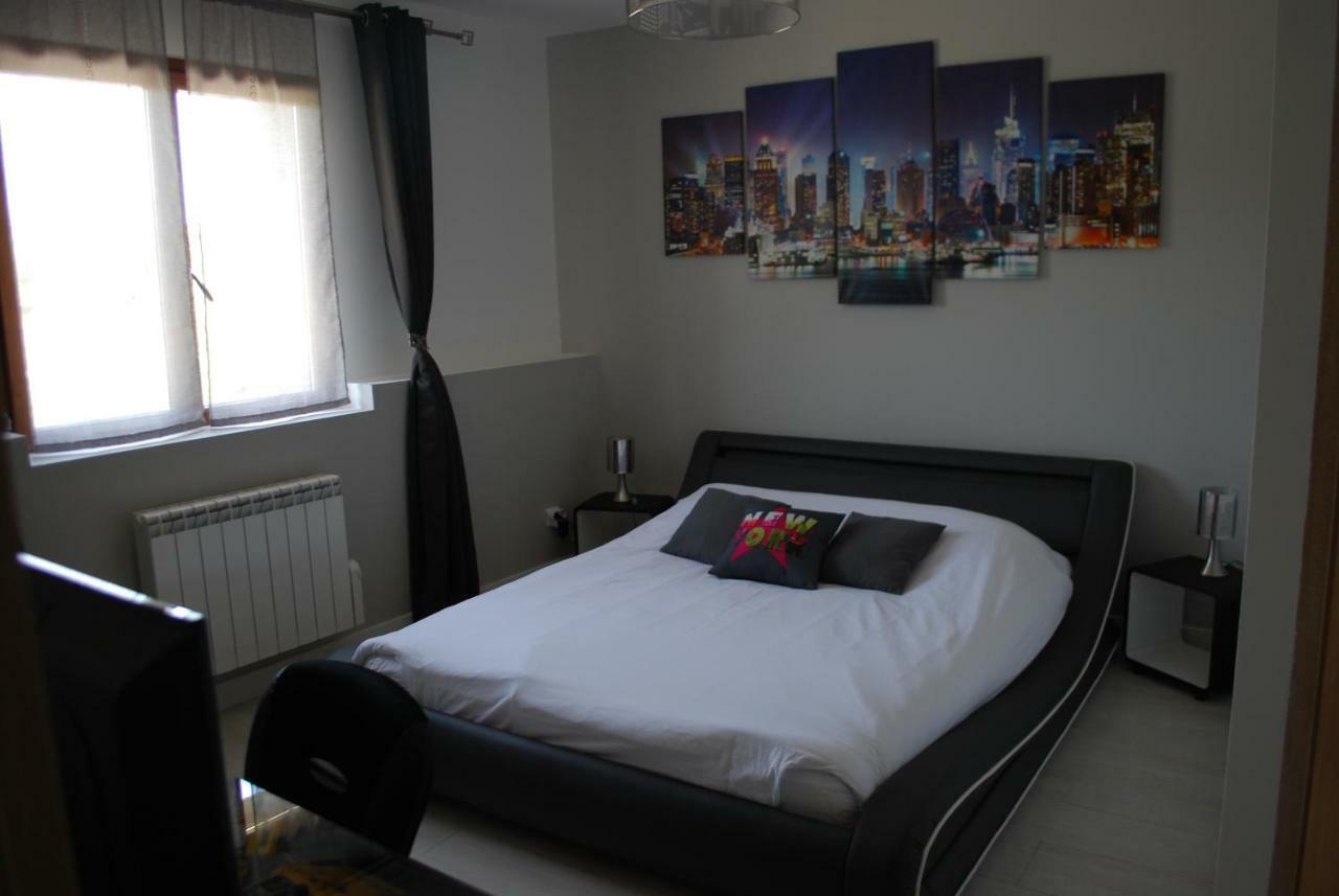 La Ferme De Coron Bed & Breakfast Belley Dış mekan fotoğraf